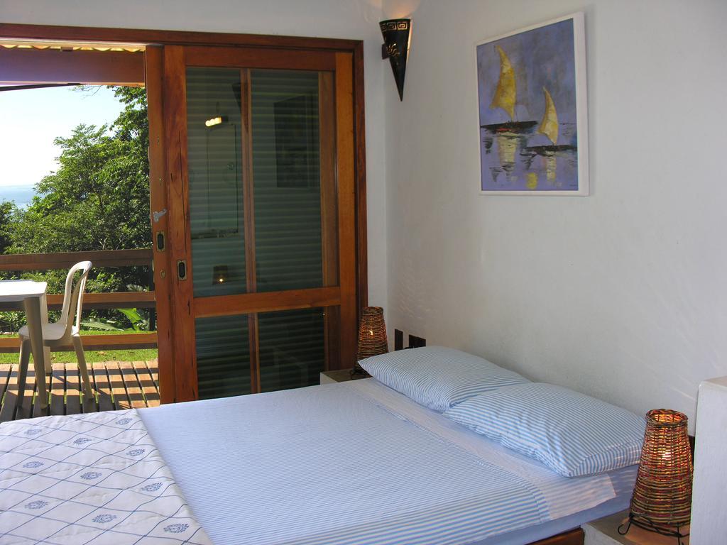 Chales De Netuno Hotel Ubatuba Eksteriør billede